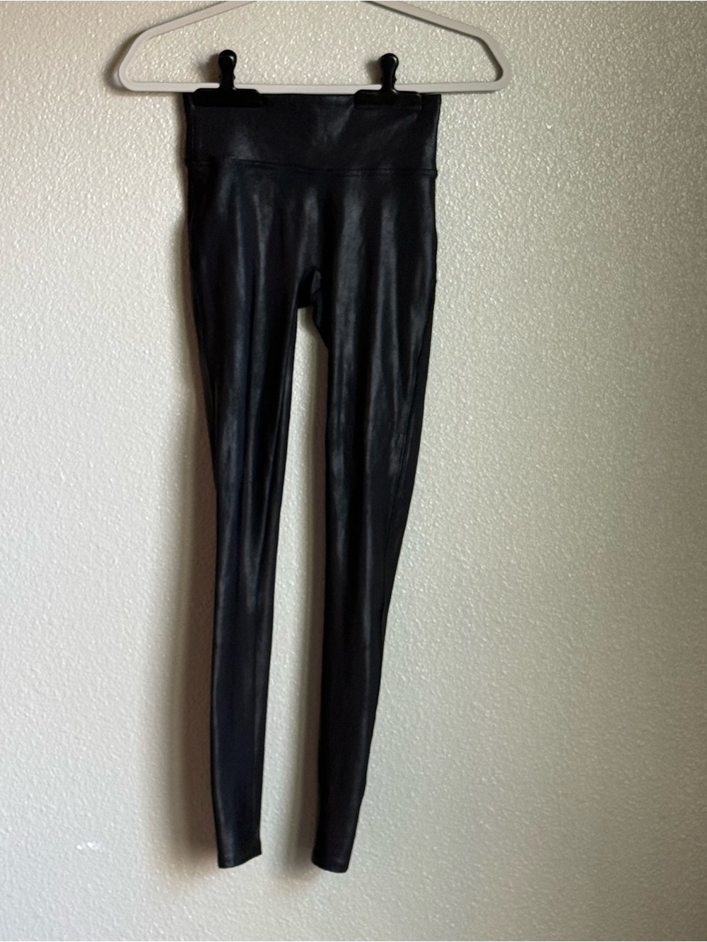 XS Spanx - Black Faux Leather Women’s Leggings - High Waist - like new